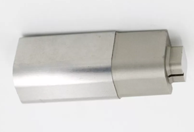 Injection Molded Parts with Ra 0.3 Surface Roughness: Precision for Metal and Custom Auto Parts/ Custom CNC Machined Injection Mold Parts with Smooth Surface Finish Ra 0.3