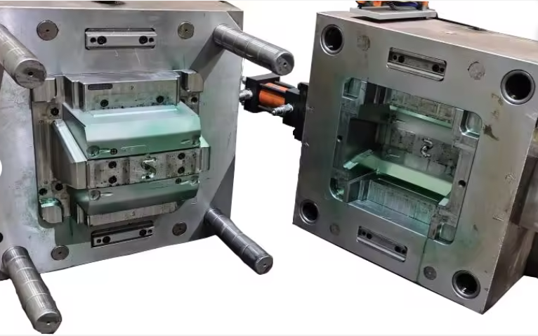VINACNC: Expert in Custom Waterproof Protective Case Molds with Premium Features
