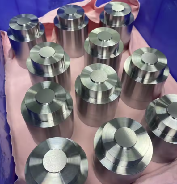 Punch & Die Sets for Household Appliances | The Optimal Solution for Progressive Moulds