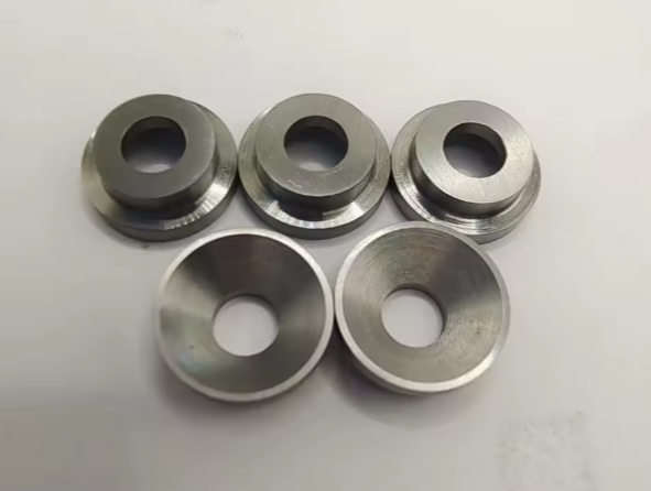 VINACNC: Expert in Custom CNC Milling | Quality Service Guaranteed for Aluminium, Stainless Steel & Brass