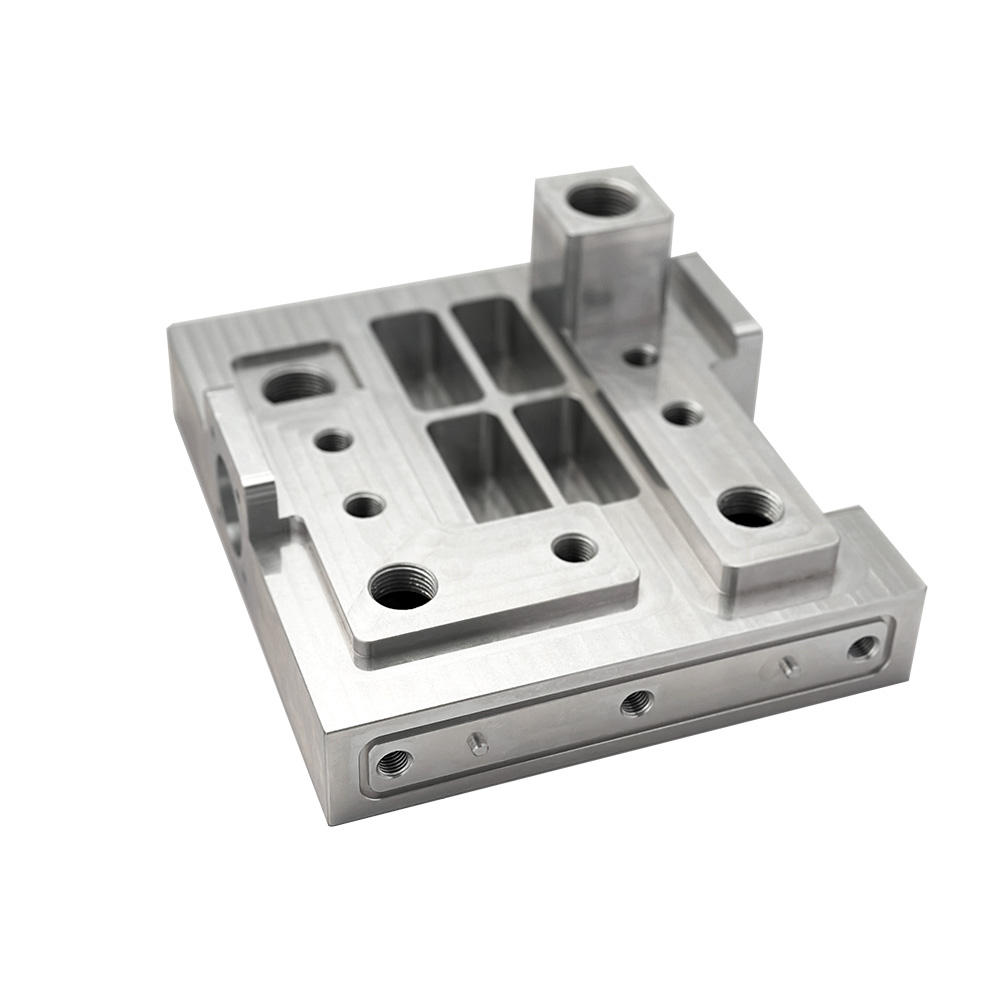 High-Precision CNC Drilling and Turning for Aluminum Heatsink Fabrication